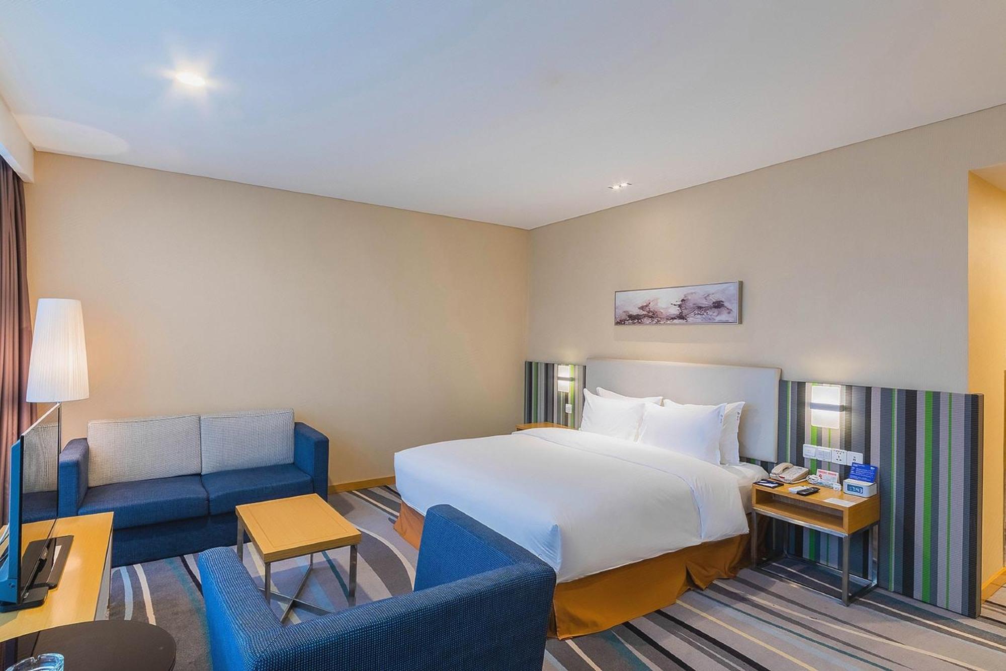 Holiday Inn Express Baoji City Centre By Ihg מראה חיצוני תמונה