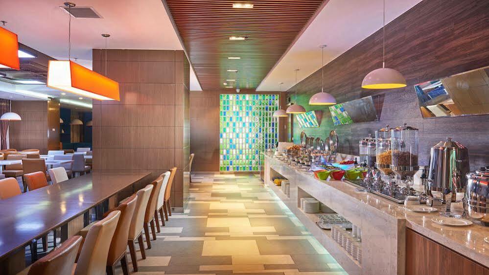 Holiday Inn Express Baoji City Centre By Ihg מראה חיצוני תמונה